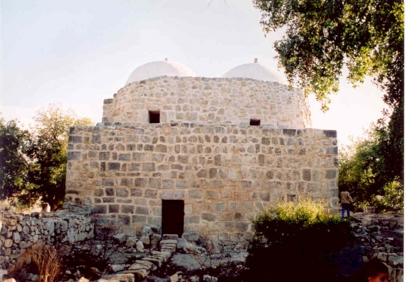 Qatrawani Shrine